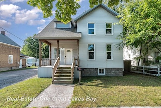 1006 Cass Ave, Bay City, MI 48708