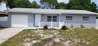737 52nd Ave S, Saint Petersburg, FL 33705