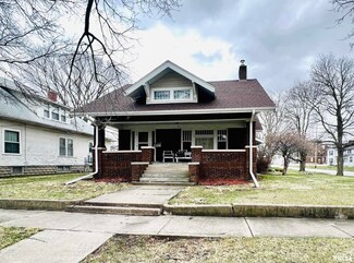 306 NW 3rd Ave, Aledo, IL 61231