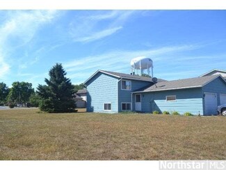 4309 4309 80th-Avenue-n, Brooklyn Park, MN 55443