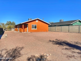 902 W Pennsylvania Dr, Tucson, AZ 85714