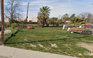 0 T St, Bakersfield, CA 93304