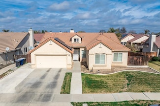 1684 Castle Way, Lemoore, CA 93245