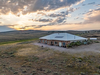 15 Prairie Spring Ln, Atlantic City, WY 82520