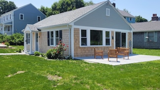 2-A Bodfish Ave, Sandwich, MA 2563