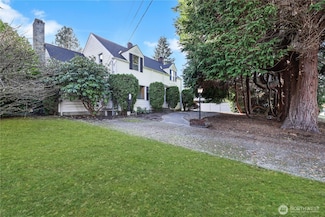 702 47th St SE, Everett, WA 98203