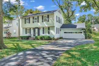 1939 SW Oakley Ave, Topeka, KS 66604