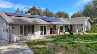 47815 Cheyenne Rd, Coarsegold, CA 93614
