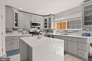 15725 Marbury Heights Way, Dumfries, VA 22025