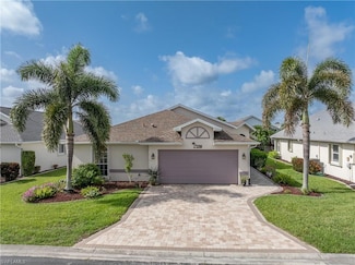3760 Gloxinia Dr, North Fort Myers, FL 33917