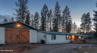830 Shamar Dr, Blanchard, ID 83804