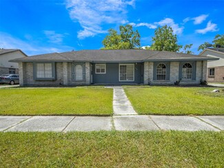 2350 Autumn Springs Ln, Spring, TX 77373