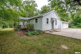 9406 239th St N, Port Byron, IL 61275