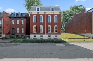 3332 Wisconsin Ave, Saint Louis, MO 63118