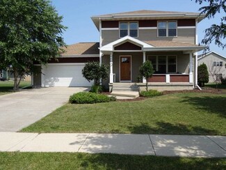6906 Country Ln, Madison, WI 53719
