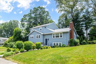 13 Devon Rd, Norwood, MA 02062