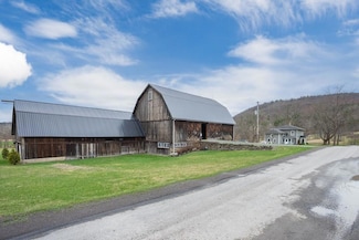 211 Hanks Rd, Troy, PA 16947