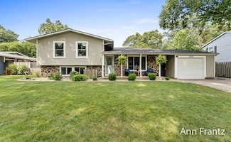 15075 155th Ave, Grand Haven, MI 49417