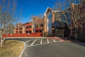 100 Rosemary Way Unit 104, Needham, MA 02494