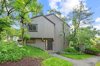 33 Heritage Dr Unit 33, Avon, CT 06001