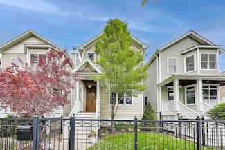 2236 W Fletcher St, Chicago, IL 60618