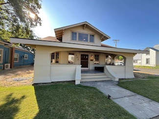 402 N Oregon St, Yreka, CA 96097