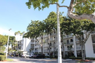 2213 Cypress Island Dr Unit 408, Pompano Beach, FL 33069