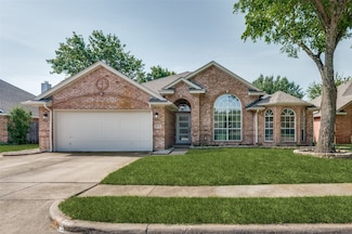 3114 Watercress Cir, Arlington, TX 76012