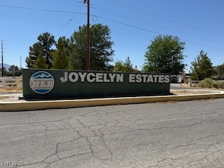 1701 E Dollar St, Pahrump, NV 89048