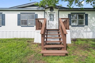 120 Creasser Ln, Rhome, TX 76078