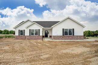 1899 Masters Ln, Winona Lake, IN 46590