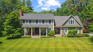 29 Applecrest Dr, Yarmouth, ME 04096