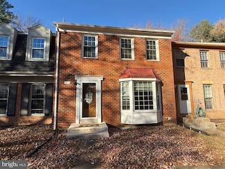 3875 Bradwater St, Fairfax, VA 22031