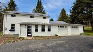 784 Tollgate Hill Rd, Locke, NY 13092