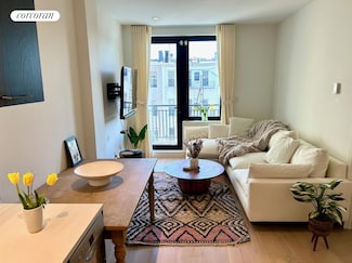 738 Grand St Unit 4B, New York City, NY 11211