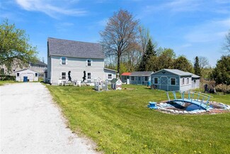 15 Covey Dr, Swanton, VT 05488