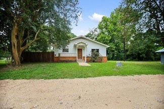 3077 Homer Alto Rd, Lufkin, TX 75904