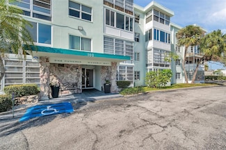 100 Waverly Way Unit 101, Clearwater, FL 33756