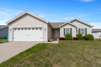 707 Luke Dr, Westville, IN 46391