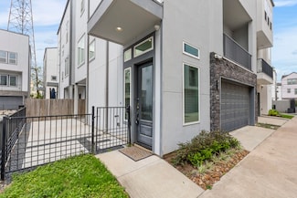 8409 Hempstead Rd Unit H, Houston, TX 77008