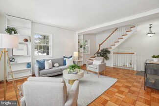 3502 Valley Dr, Alexandria, VA 22302