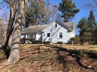 5 Mountain Ave, Ayer, MA 01432