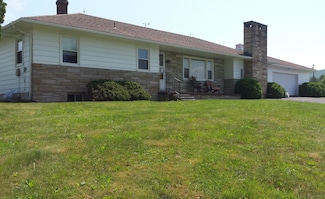 121 Back Draft Rd, Green Bank, WV 24944