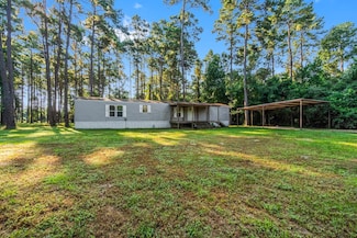 120 Colquitt Rd, New Waverly, TX 77358