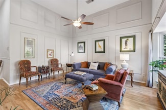 4420 Westdale Ct, Fort Worth, TX 76109