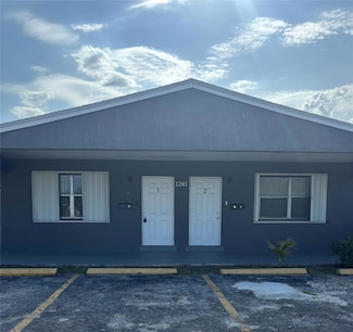 1281 NW 30th Ave Unit 1, Fort Lauderdale, FL 33311