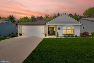 7 Hilltop Ln W, Columbus, NJ 08022