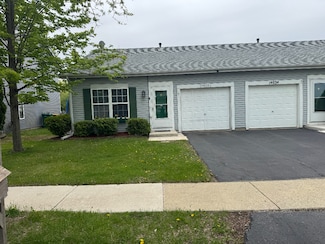 14036 S Oakdale Cir, Plainfield, IL 60544