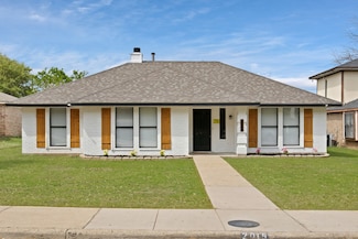 2015 Garden Crest Ln, Dallas, TX 75232