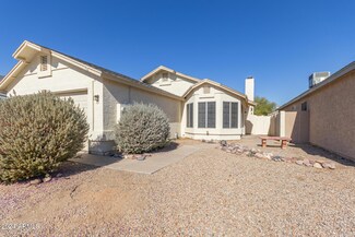 8840 W Villa Rita Dr, Peoria, AZ 85382